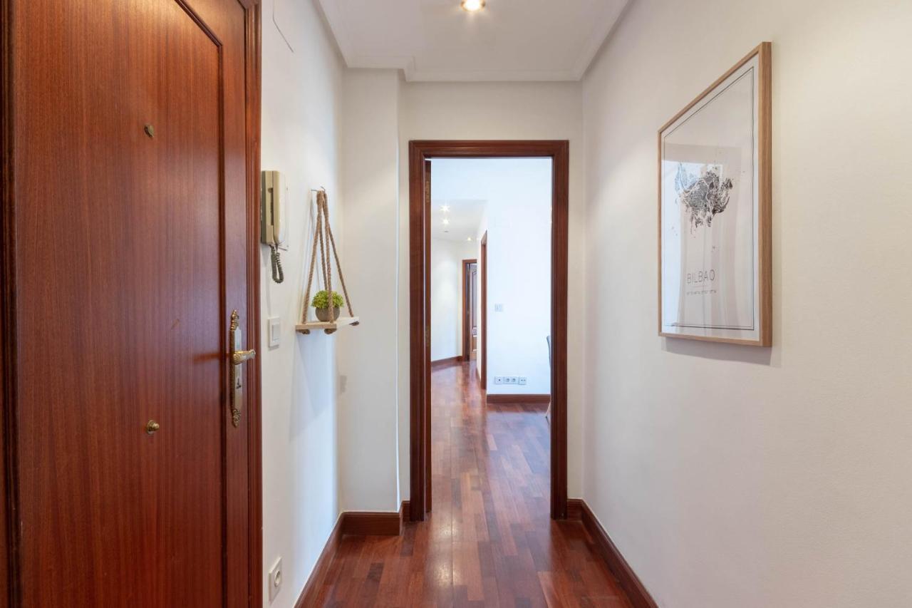 Apartamento Con Vistas Al Estadio San Mames Бильбао Экстерьер фото