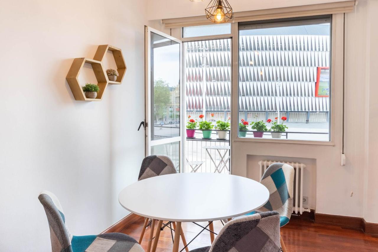 Apartamento Con Vistas Al Estadio San Mames Бильбао Экстерьер фото