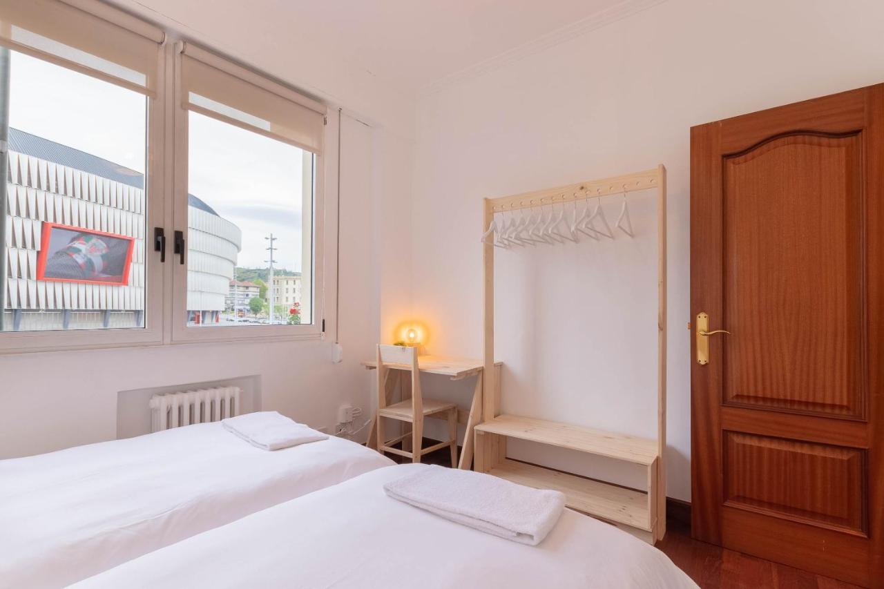 Apartamento Con Vistas Al Estadio San Mames Бильбао Экстерьер фото
