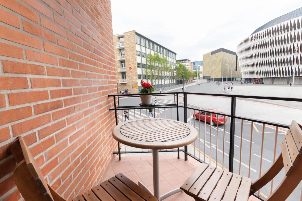 Apartamento Con Vistas Al Estadio San Mames Бильбао Экстерьер фото